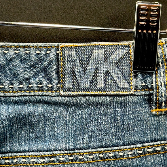 Michael Kors bell bottom style denim. Size 4. Women. Like new condition!! - Picture 3 of 6